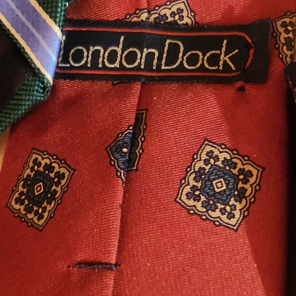 Designer ties - Picture 2 of 5
